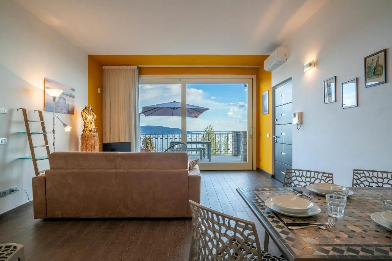 Residence Virgilio Toscolano Maderno 0*,  İtalya