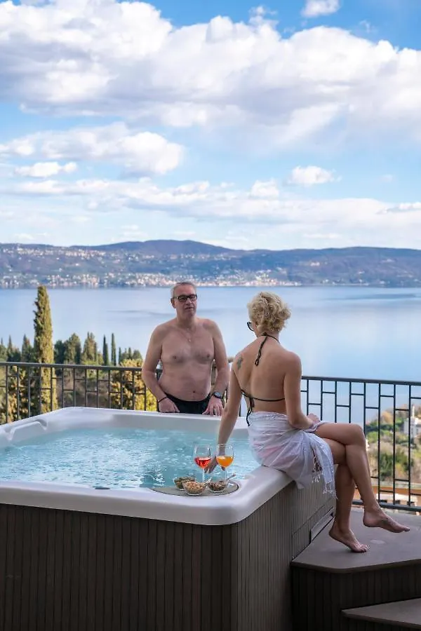 Residence Virgilio Toscolano Maderno İtalya