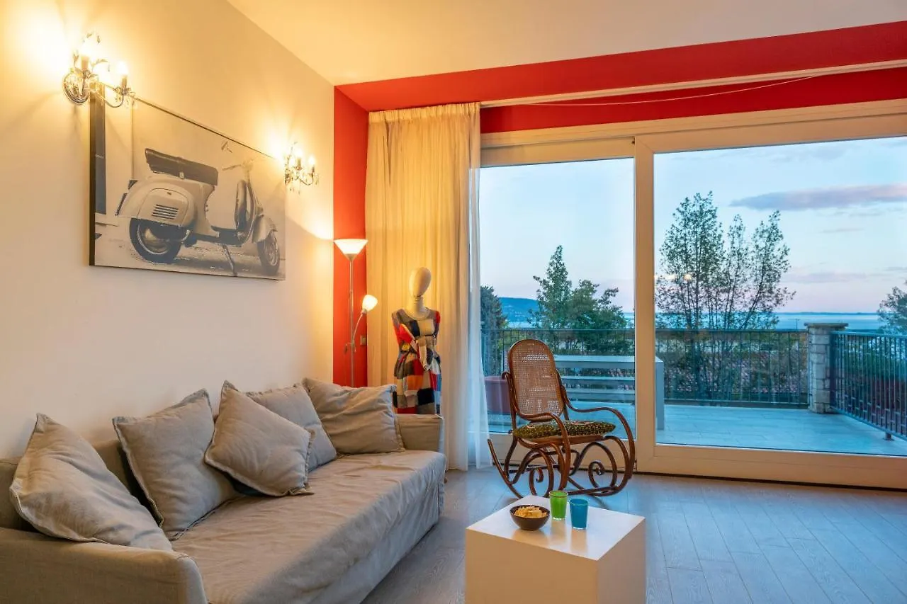 Residence Virgilio Toscolano Maderno Apartment