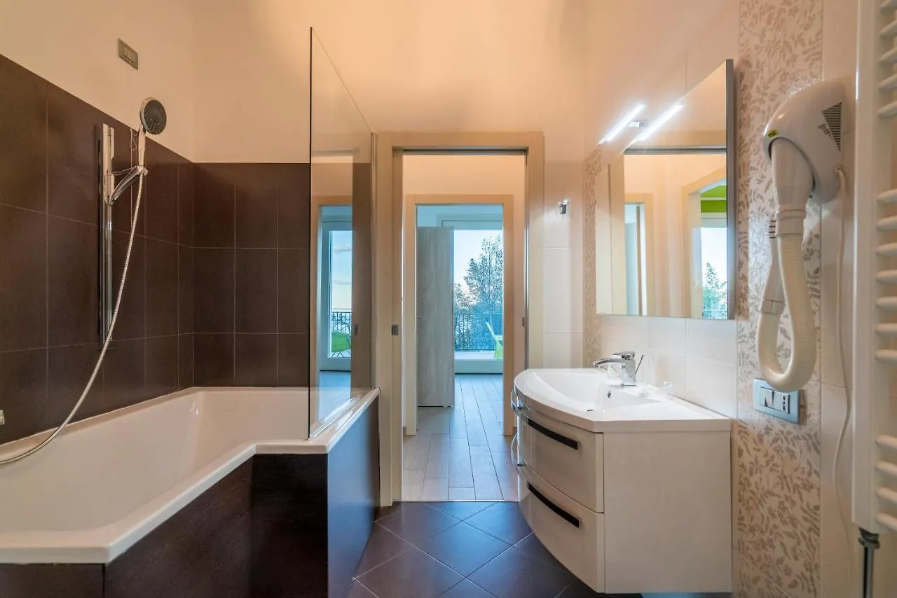 Residence Virgilio 토스콜라노마데노 0*,  이탈리아